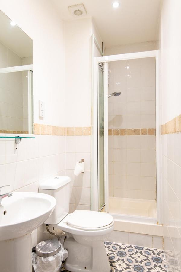 London Central Studio ภายนอก รูปภาพ